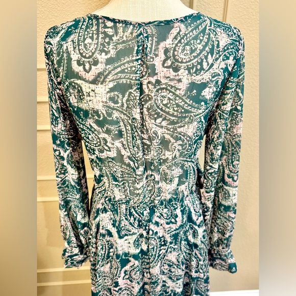 ÍNDIGO ROSE Women’s Green Paisley Wrap Maxi Dress . Size L - Picture 5 of 6